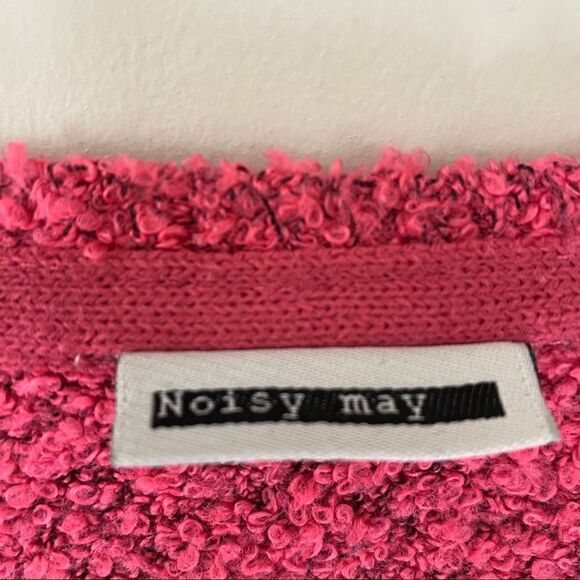 Noisy May - Textured Crop Pink/Black Sweater - Picture 9 of 13